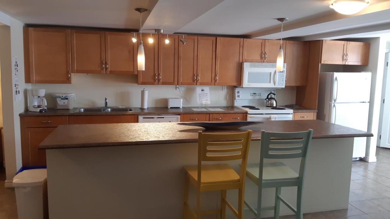 Apartamento Parkside House Barrie Exterior foto