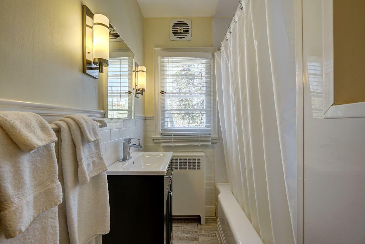 Apartamento Parkside House Barrie Exterior foto