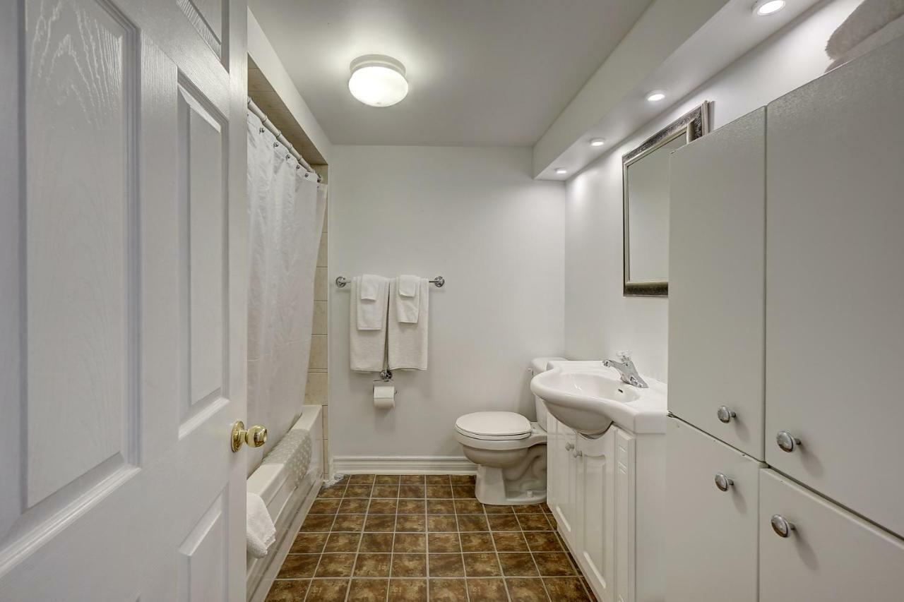 Apartamento Parkside House Barrie Exterior foto