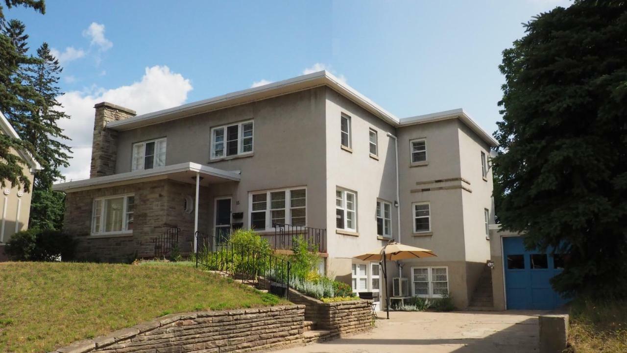 Apartamento Parkside House Barrie Exterior foto